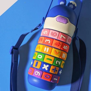 Bouteille d'eau pour enfants avec motifs de chiffres et de symboles mathématiques, 14 oz, éducative / apprentissage ludique, puzzle, thermos en acier inoxydable isolé - Product Image 4