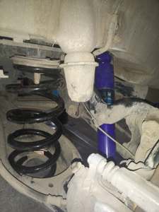 ABM pour <span class=keywords><strong>TOYOTA</strong></span> <span class=keywords><strong>RAV4</strong></span> Pièces automobiles de haute qualité Amortisseurs réglables personnalisés avant et arrière - Product Image 5