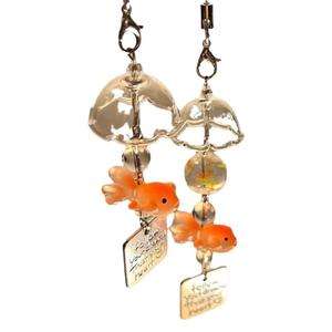 Colgante de resina plástica semielaborado estilo Instagram con diseño de pez dorado, estilo ensueño, el más vendido, con cuentas, para teléfono móvil, tipo campanilla de viento. - Product Image 5