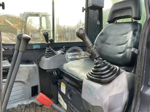 Excavadora Kubota 55 usada de 5 toneladas, miniexcavadora hidráulica usada sobre orugas, buenas condiciones con precio bajo en Shanghai a la venta - Product Image 3