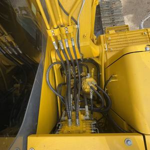 Excavadora Komatsu PC130-8M0 Usada Original de Japón |   Excavadora Mediana de 12.5-13 Toneladas |   Horas de Uso Bajas |   En buen estado |   Listo para Exportar - Product Image 4