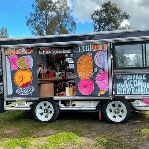 Camion de restauration mobile personnalisé à prix promotionnel pour petites entreprises 2025 à vendre à Dubaï - Product Image 1