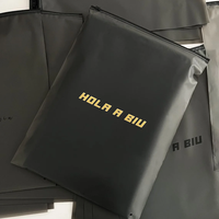 de vêtement en nylon avec logo personnalisé pour le stockage des vêtements Organisateur de voyage Commande en gros