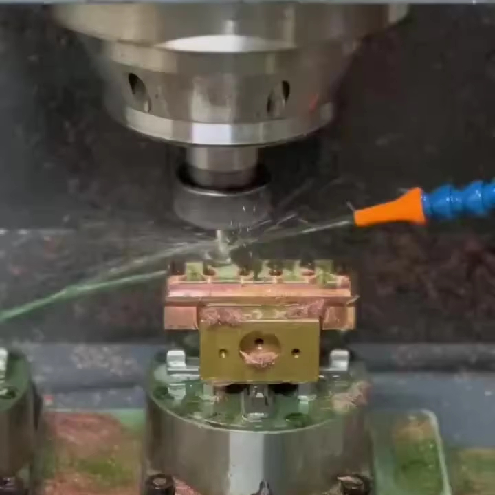 High Quality 5 Axis CNC Milling Wire EDM Services Anodized Aluminum Turning Parts Accessories Other Fabrication Services