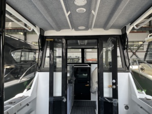 Yate de Lujo de 7.5m (25 pies) con Casco de Aluminio Soldado, Diseño en V Profunda, para Cruceros, Pesca Deportiva, Alta Velocidad, Entretenimiento y Ocio - Product Image 6