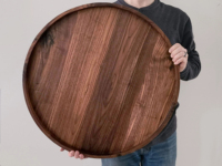 Grand plateau rond de service rustique moderne industriel fait main style ferme pour charcuterie, grand plateau rond pour four, plateau pour cuisinière