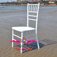 Chaises et tables empilables en résine PP pour événements extérieurs, salons et villas – Vente en gros