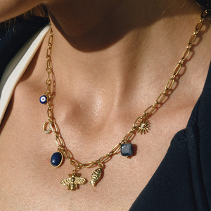 Collier en acier inoxydable avec breloque abeille et pendentif en lapis-lazuli pour femme, bijoux tendance - Product Image 1