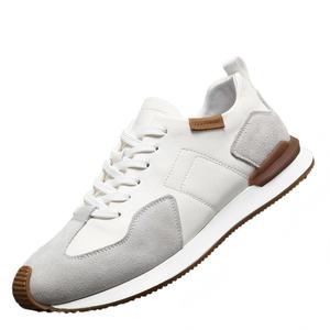 Zapatillas Casuales de Piel Vacuna Premium para Hombre, Suela Plana Cómoda de Cuero Suave para Desplazamientos Urbanos y Uso Diario - Product Image 2