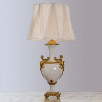 Lampe de table en bronze et blanche, vintage français, accessoire pour chapiteau de fleurs, pour chambre et salon, style statue de luxe deux fonte