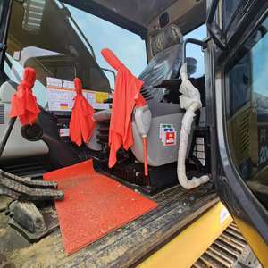 รถขุดโคมัตสึ PC 200 มือสอง ของแท้จากญี่ปุ่น ใช้งานแล้ว 20 ตัน พร้อมมอเตอร์ปั๊ม รถขุดตีนตะขาบ รวมถึงรถขุดมือสองรุ่น PC200-8 - Product Image 4