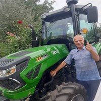 Traktor Pertanian TAVOL 50HP 70HP 4WD dengan Kabin AC untuk Penggunaan Pertanian dan Lahan Pertanian