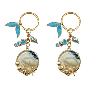 Porte-clés hippocampe bleu et coquillage en alliage de zinc, accessoire de bijoux créatif portable pour cadeau personnel - Product Image 1