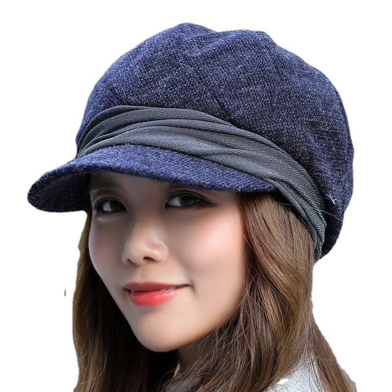 Autumn and winter new beret women's outdoor warm and windproof knitted riding windproof Winter Hat female painter's hat