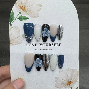 Faux <span class=keywords><strong>ongles</strong></span> de luxe faits à la main, <span class=keywords><strong>bleu</strong></span> <span class=keywords><strong>marine</strong></span>, avec fleurs 3D bleues et fil argenté, couleurs mélangées, forme amande, pour soirées et banquets - Product Image 1