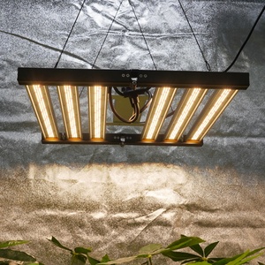 Lampe de culture LED à spectre complet 320W optimisée pour les micro-fermes et les magasins de culture - Product Image 5