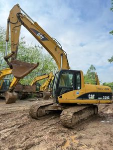 รถขุดตีนตะขาบ CAT 320C มือสอง สภาพดี อุปกรณ์ก่อสร้างสำหรับงานหนัก - Product Image 3