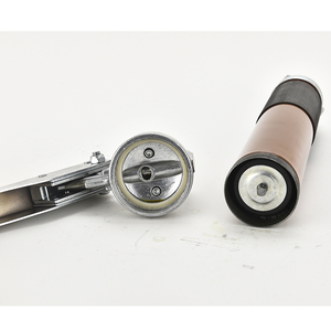 Pistola per Grasso Lubrificante Portatile ad Alta Pressione 900CC in Lega di Alluminio di Alta Qualità - Product Image 4