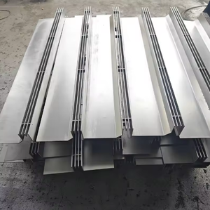 Drenajes Lineales de Acero Inoxidable de Fácil Instalación, Canal de Drenaje Integrado para Jardín con Base de Polímero - Product Image 5