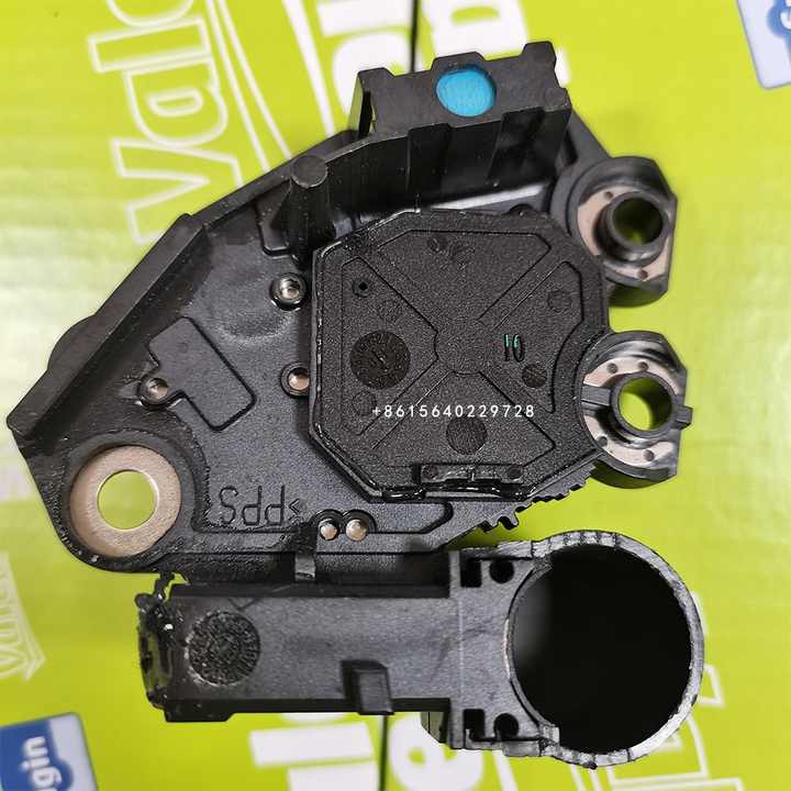 Wholesale 12V Genuine Alternator Parts Voltage Regulator For  