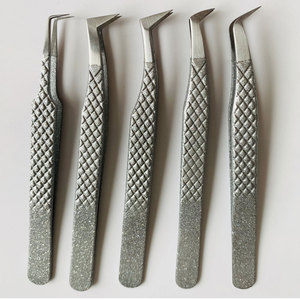 แหนบแยกขนตาแบบโค้งปลายแหลม สแตนเลสอย่างดี รุ่นใหม่ ขายดี กำลังฮิต  ปลายแหลมแบบไฟเบอร์ สำหรับต่อขนตา - Product Image 4