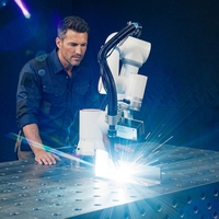 Bras de robot de soudage articulé à 6 axes de 3 kg, cobot de haute précision pour les applications de soudage