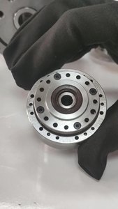 Riduttore Armonico Miniaturizzato di Alta Precisione Tipo RV con Rapporto 100:1, Uscita a Flangia, Montaggio Verticale per Robotica 5-300Nm - Product Image 6