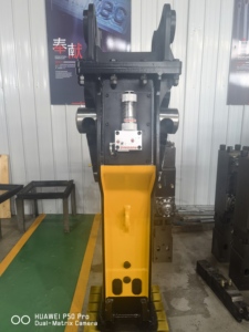 Martillo hidráulico SQ80 Tipo caja con sistema de grasa automática y sistema de martillado en blanco - Product Image 3