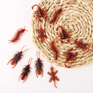 Giocattolo Scherzo Morbido di Halloween in Resina a Forma di Piccolo Scarafaggio Simulato per il Giorno dell'Aprile, per Adulti di Mezza Età, Vendita all'Ingrosso - Product Image 3