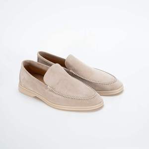 Nuovi Mocassini da Uomo EU&<span class=keywords><strong>US</strong></span>, con Tomaia in Pelle Scamosciata Italiana, Fodera in Pelle e Suola in Gomma Ultra-morbida - Product Image 1
