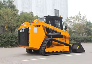 Productos Más Vendidos: Minicargadora de Alto Rendimiento con Orugas de Goma Wt1200t para Jardinería, Excavación y Manipulación de Materiales - Product Image 3