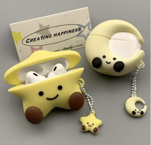 Encantadora y elegante funda de silicona con diseño de Luna y estrella de dibujos animados en 3D para Apple Airpods 4 - Product Image 1