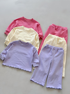 Set 2 Pezzi per Bambine: Felpa a Maniche Lunghe con Bordo Smerlato e <span class=keywords><strong>Pantaloni</strong></span> a Gamba Larga, Tuta per Bambini - Product Image 6