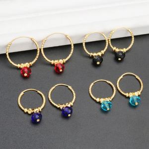 Boucles d'oreilles créoles JXX tendance plaquées or 24 carats avec perles de zircon colorées, cadeau idéal pour femme - Product Image 2