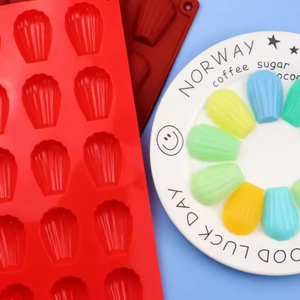 Moule en silicone à 9/20 cavités pour biscuits, madeleines, bonbons et gâteaux, pour la pâtisserie - Product Image 3