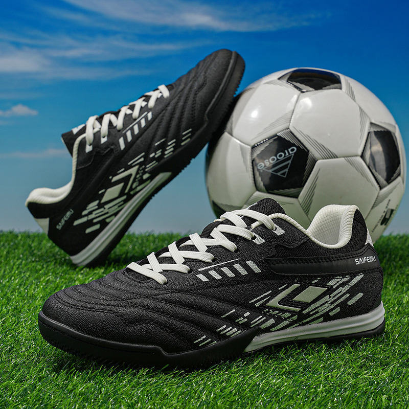 SAIFEINU China Football Shoes Manufacturing Soccer Sports Shoes Football  Number 40 Black Turf Indoor Futsal Shoes for Men