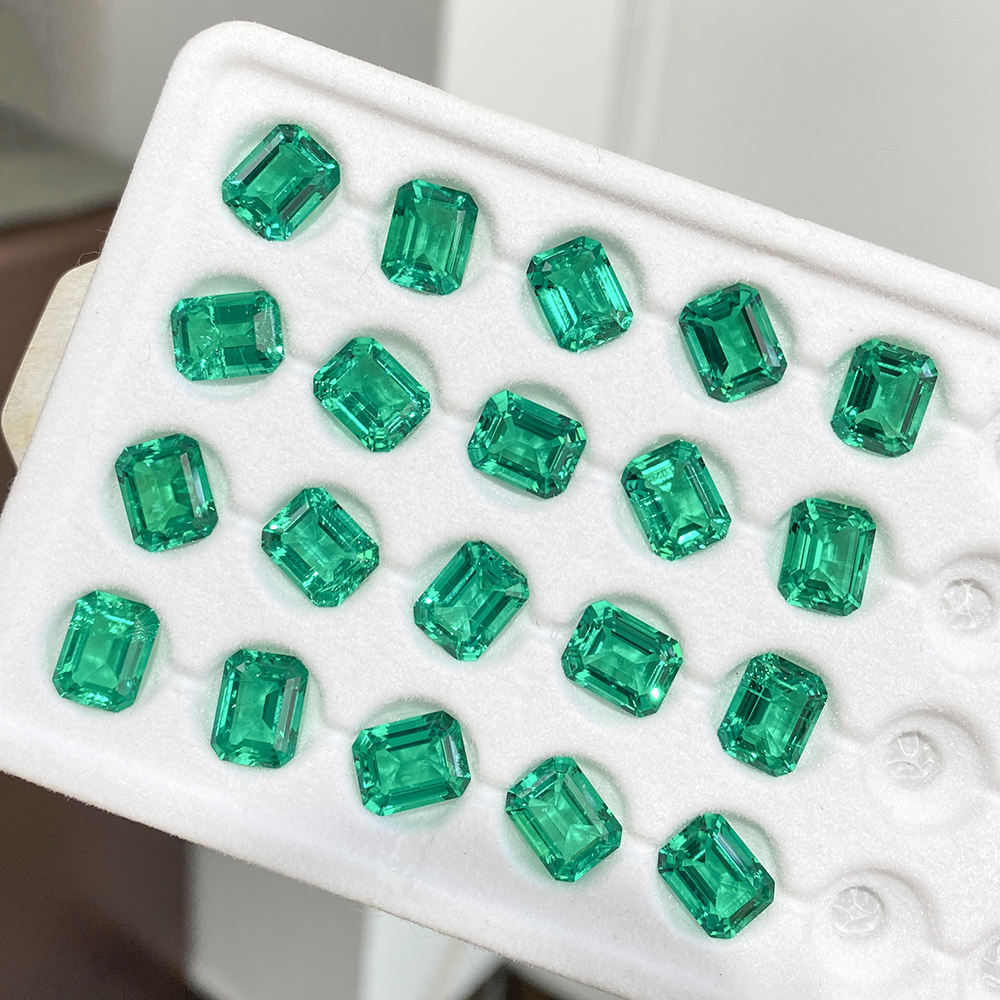 lab emerald gemstone