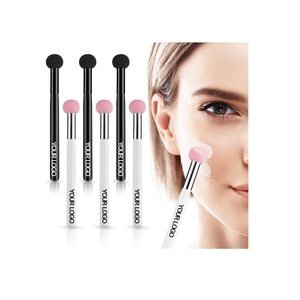2023 marque privée tête de champignon cuit à la vapeur <span class=keywords><strong>chignon</strong></span> fond de teint pinceau de maquillage applicateur rose éponge mélangeur correcteur pinceau de maquillage - Product Image 1