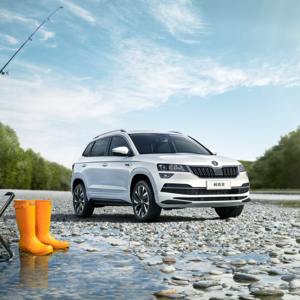 <span class=keywords><strong>Skoda</strong></span> <span class=keywords><strong>Karoq</strong></span> TSI280 1.4T DSG AWD SUV 2025 - Mercado África/Sudáfrica, Espacioso para Viajes Comerciales y Familiares - Product Image 1