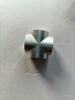 Pièces d'espacement de roue en alliage d'aluminium usinées sur mesure par CNC, services de brochage par électroérosion à fil, certifiées ISO9001 pour l'automobile