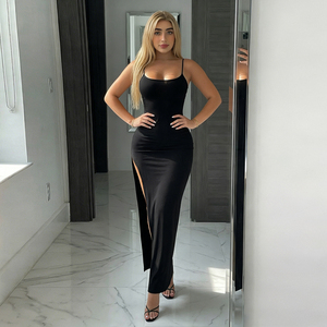 Vestido de Fiesta de Verano Negro sin Cuello con Tirantes Finos y Espalda Descubierta para Mujer, de Alta Calidad, Nueva Llegada, Plisado con Abertura Alta que Estiliza la Figura - Product Image 3