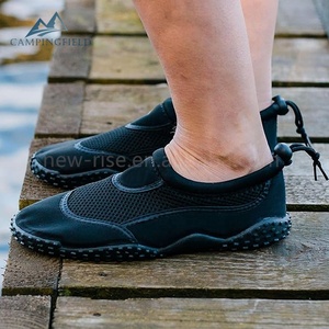 <span class=keywords><strong>Scarpe</strong></span> Aqua in Neoprene per il nuoto atletico Beach Surf Outdoor multiuso Aqua Boots - Product Image 2