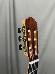 <span class=keywords><strong>Chitarra</strong></span> Smallman Aiersi con Top Solido Realizzata da Liutai, con Rete <span class=keywords><strong>di</strong></span> Rinforzo e Fondo Arcuato, Corde in Nylon - Product Image 4