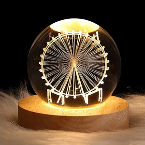 USB-betriebene 3D-Holz-Nachtlampe Moderne Kristallkugel 3D-Beleuchtung Warme Schreibtischlampe Tragbare USB-Lampe für Geschenke und Dekoration - Product Image 6