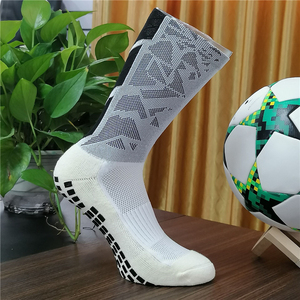 Chaussettes de Sport antidérapantes et personnalisées pour hommes, de haute qualité, résistantes à la saleté - Product Image 2