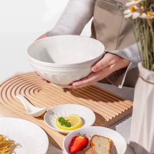 Juegos de <span class=keywords><strong>vajilla</strong></span> de boda blanca de grano en relieve, plato de cena blanco de cerámica al por mayor, juegos de <span class=keywords><strong>vajilla</strong></span> <span class=keywords><strong>para</strong></span> <span class=keywords><strong>6</strong></span> <span class=keywords><strong>personas</strong></span> - Product Image 3