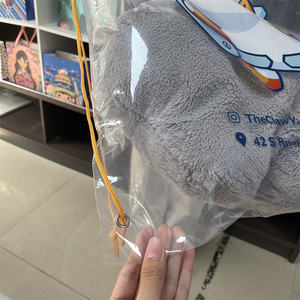 Bolsas de mochila con cordón transparente de plástico transparente Mochila con cordón para tienda de máquina de garra de muñeca de juguete de peluche - Product Image 5