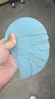 Panneau composite à noyau bleu, découpe à la presse à découper pour emballage de jouets, haute résistance interne, composite solide
