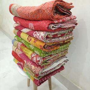 Venta al por mayor Cantidad Bohemian Kantha Edredones Hechos A Mano | Reversible Algodón Colcha Mantas | Vintage Lote Mayorista - Product Image 1