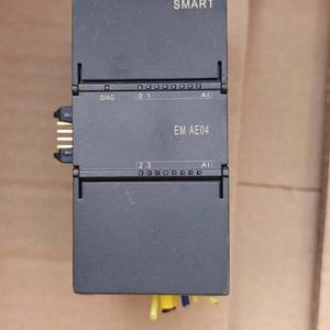 โมดูลอินพุตแบบอนาล็อก Huceen E7-200 SMART EM AE04 (E7 288-3AE04-0AA1), 4AI 12-บิต, ทดแทนได้ 100% - Product Image 1